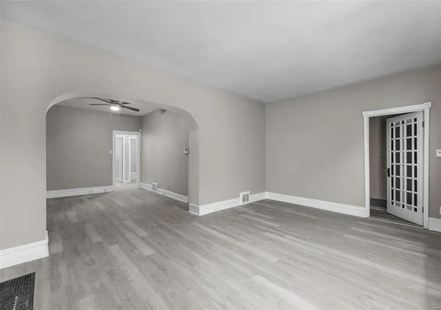 Photo 2 of Single family home for sale at 6040 Maple Ave, Saint Louis, MO 63112 | MLS# 25013238 | Listing updated on 2025-05-06