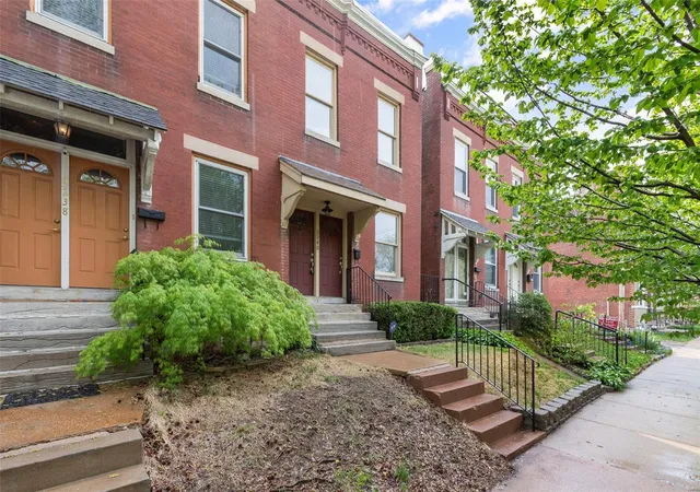 Photo 2 of Townhouse for sale at 2240 Nebraska Ave, Saint Louis, MO 63104 | MLS# 25013884 | Listing updated on 2025-04-18