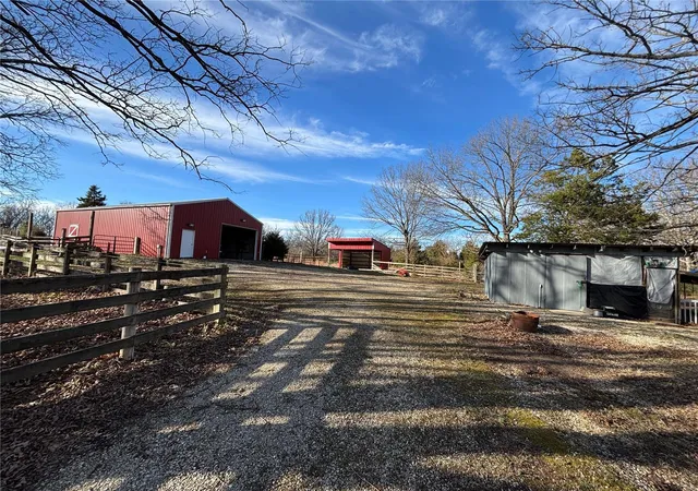 Photo 3 of Single family home for sale at 4365 Durbin Rd, Bland, MO 65014 | MLS# 25015932 | Listing updated on 2025-03-19