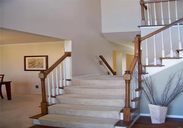 Photo 2 of Single family home for sale at 1115 Wildflower Ln, Saint Charles, MO 63304 | MLS# 25016367 | Listing updated on 2025-04-18