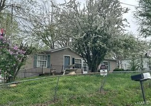 Photo 1 of Single family home for sale at 19050 Sikes Rd, Sainte Genevieve, MO 63670 | MLS# 25016396 | Listing updated on 2025-04-07