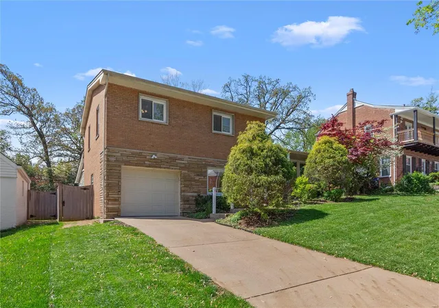 Photo 1 of Single family home for sale at 8116 Amherst Ave, Saint Louis, MO 63130 | MLS# 25017083 | Listing updated on 2025-04-24