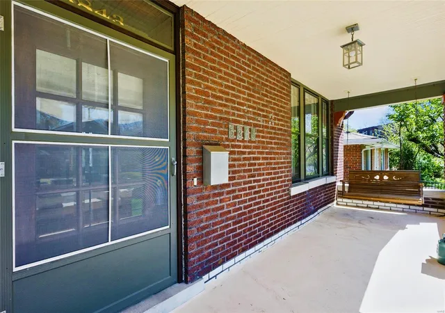Photo 3 of Single family home for sale at 5843 Waterman Blvd, Saint Louis, MO 63112 | MLS# 25018235 | Listing updated on 2025-05-09