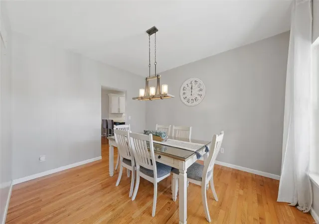 Photo 2 of Single family home for sale at 4572 Kerth Forest Dr, Saint Louis, MO 63128 | MLS# 25019661 | Listing updated on 2025-04-09