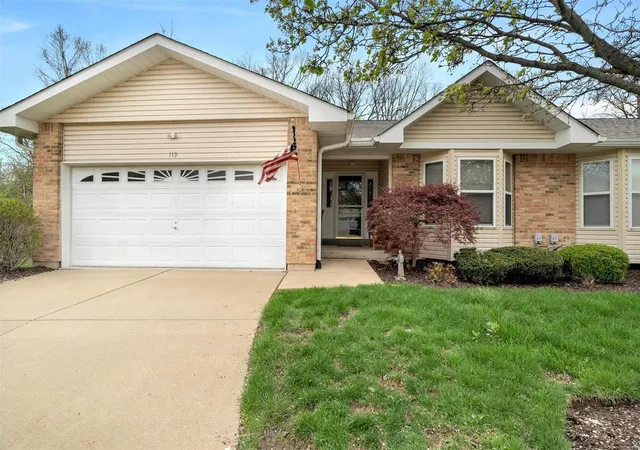 Photo 1 of Condo for sale at 119 Southern Oaks Dr #3A, Saint Charles, MO 63303 | MLS# 25020037 | Listing updated on 2025-04-07