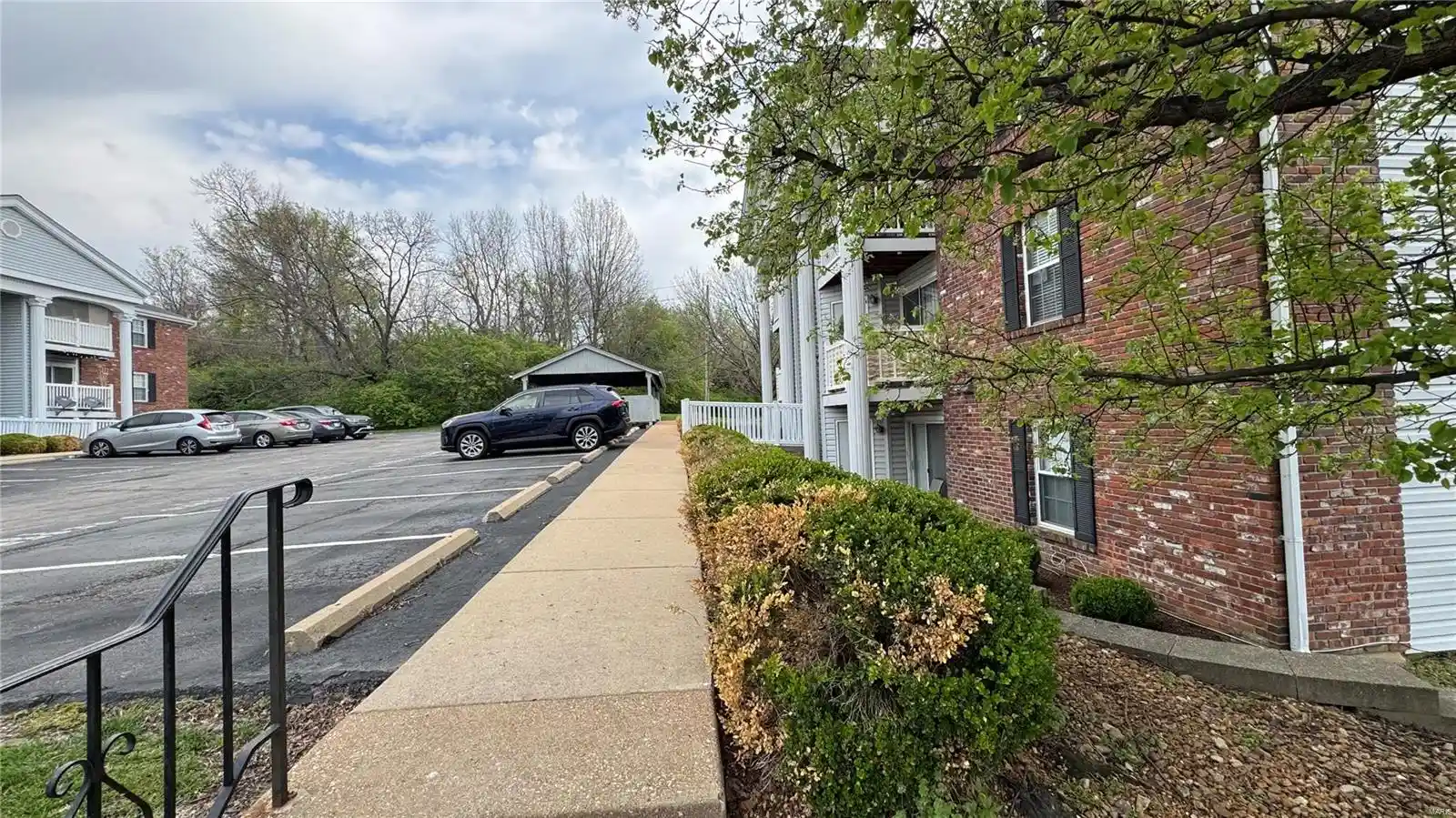 Listing Photo 1 - Condo for sale in 1948 Marine Ter Dr located at 1948 Marine Ter Dr, Maryland Heights, MO 63146 - Unit 1948 Marine Terrace Dr