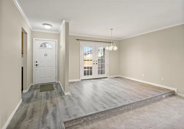 Photo 2 of Townhouse for sale at 1101 Rue La Chelle #1101, Saint Louis, MO 63141 | MLS# 25020979 | Listing updated on 2025-04-17