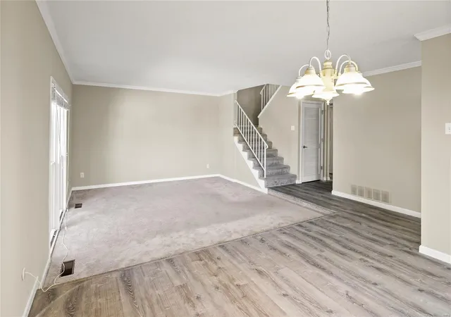 Photo 4 of Townhouse for sale at 1101 Rue La Chelle #1101, Saint Louis, MO 63141 | MLS# 25020979 | Listing updated on 2025-04-17