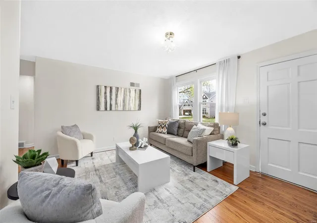 Photo 2 of Single family home for sale at 9324 Crawford Ave, Saint Louis, MO 63144 | MLS# 25021351 | Listing updated on 2025-04-11