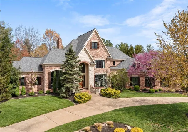 Photo 1 of Sale Pending at 17901 Greyabbey Ct, Chesterfield, MO 63005 | MLS# 25021422 | Listing updated on 2025-04-30