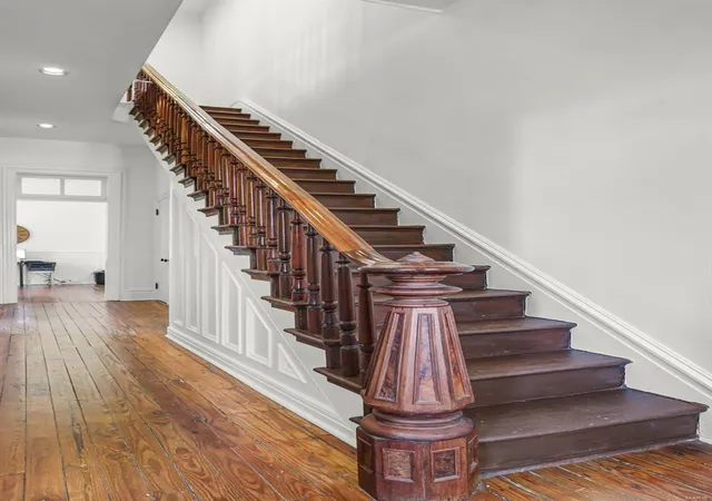 Photo 3 of Single family home for sale at 2740 Miami St, Saint Louis, MO 63118 | MLS# 25021438 | Listing updated on 2025-04-07
