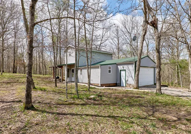 Photo 1 of Single family home for sale at 43139 Deerview Trail, Monroe, MO 63456 | MLS# 25021540 | Listing updated on 2025-04-24