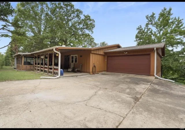 Homes for sale in Theodosia, MO | 87 Hilltop St, Theodosia, MO 65761 | MLS# 25021546