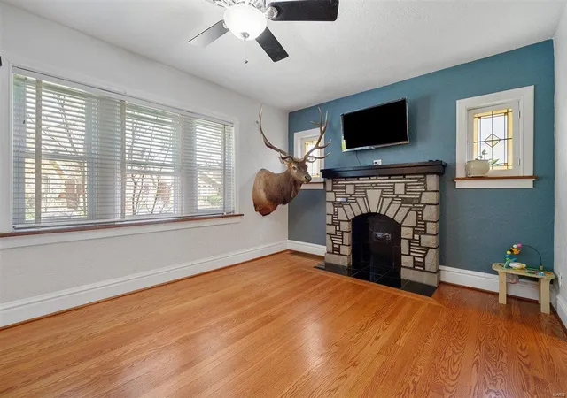 Photo 4 of Single family home for sale at 5636 Itaska St, Saint Louis, MO 63109 | MLS# 25021550 | Listing updated on 2025-04-24
