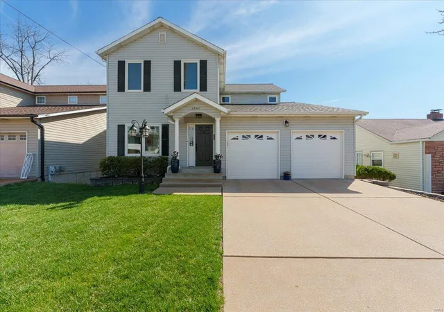 Photo 1 of Sale Pending at 2842 Brazeau Ave, Saint Louis, MO 63144 | MLS# 25021580 | Listing updated on 2025-05-03