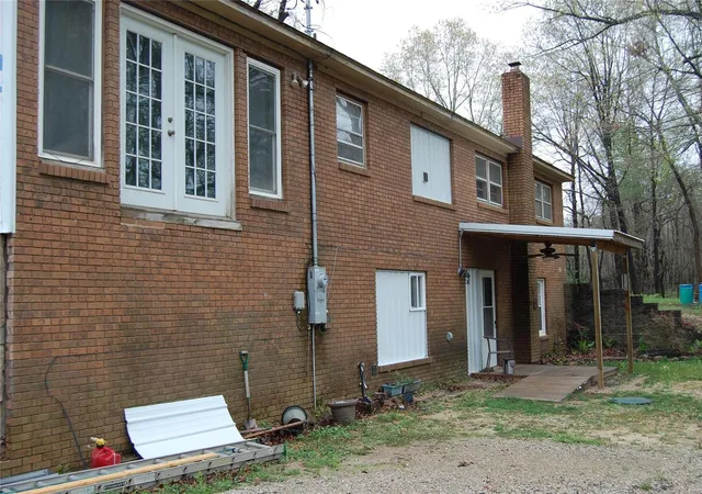 Photo 2 of Single family home for sale at 14662 County Road 517, Dexter, MO 63841 | MLS# 25021616 | Listing updated on 2025-04-08