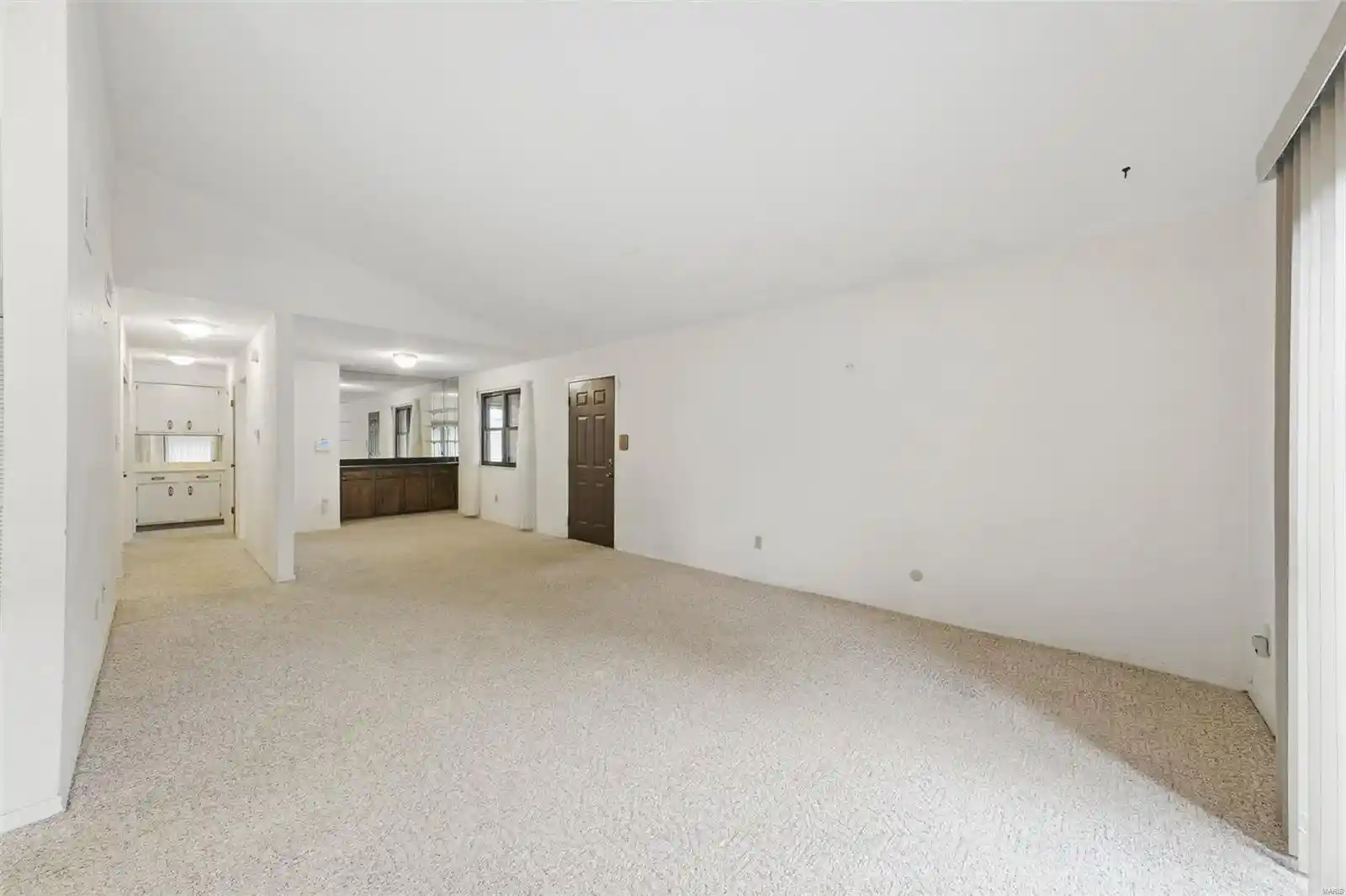 Listing Photo 2 - Condo for sale in 2656 Hampton Rd located at 2656 Hampton Rd, Saint Charles, MO 63303 - Unit #2A