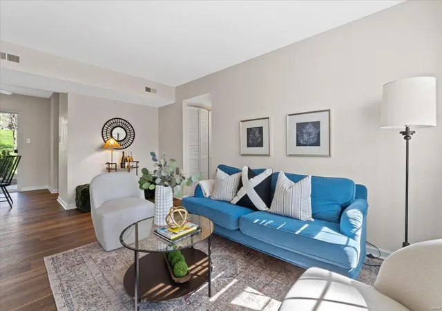 Photo 2 of Condo for sale at 1551 Swallow Dr, Saint Louis, MO 63144 | MLS# 25021657 | Listing updated on 2025-04-23