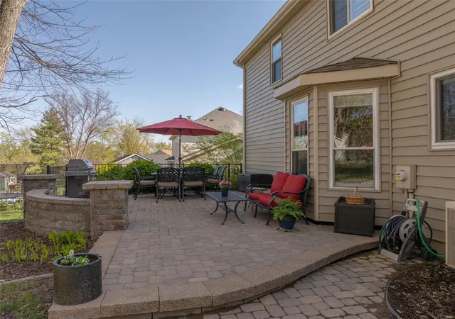 Photo 2 of Single family home for sale at 215 Copperwood Trl, Saint Charles, MO 63304 | MLS# 25021684 | Listing updated on 2025-04-09