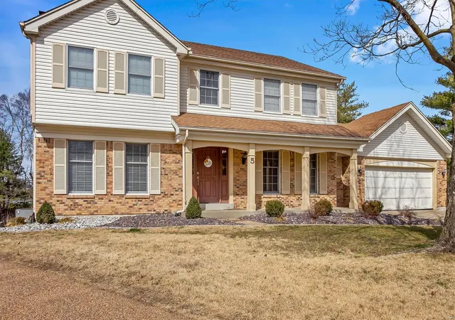 Photo 1 of Sale Pending at 5 Wolf Hollow Ct, Saint Charles, MO 63303 | MLS# 25021691 | Listing updated on 2025-04-26