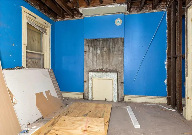 Photo 1 of Single family home for sale at 2300 Saint Louis Ave, Saint Louis, MO 63106 | MLS# 25021909 | Listing updated on 2025-04-09
