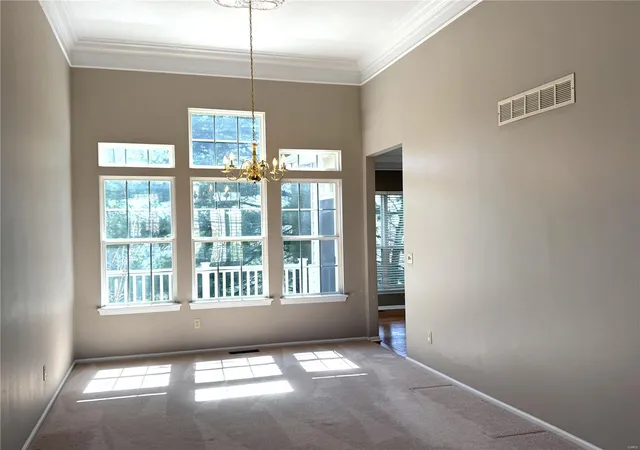 Photo 3 of Condo for sale at 111 Chesterfield Blfs Dr, Chesterfield, MO 63005 | MLS# 25021972 | Listing updated on 2025-04-09