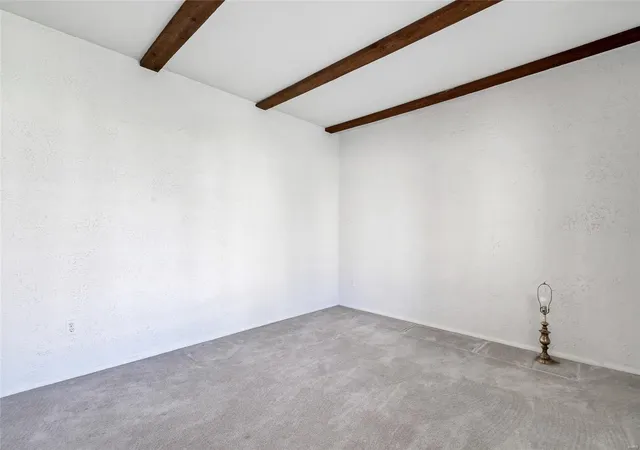 Photo 3 of Single family home for sale at 5010 Barbagallo Dr, Saint Louis, MO 63129 | MLS# 25022024 | Listing updated on 2025-04-10