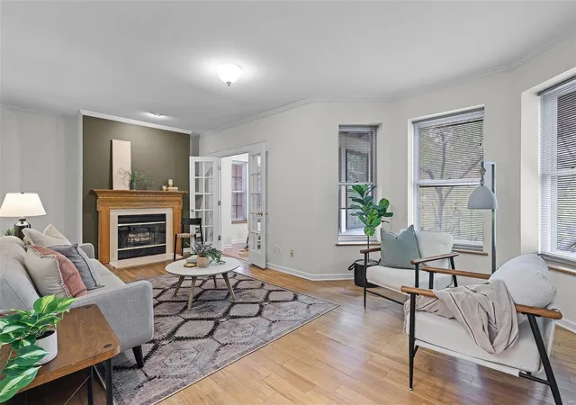 Photo 3 of Condo for sale at 5858 Nina Pl #3E, Saint Louis, MO 63112 | MLS# 25022034 | Listing updated on 2025-04-23