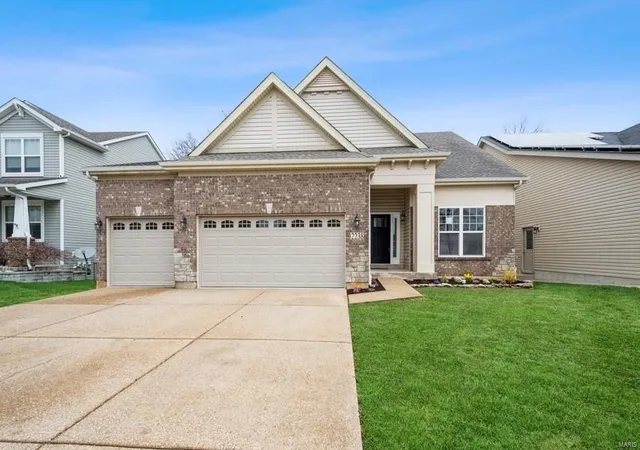 Photo 1 of Single family home for sale at 2238 Bay Tree Dr, Saint Peters, MO 63376 | MLS# 25022164 | Listing updated on 2025-04-09