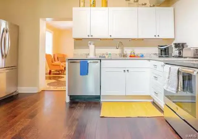 Photo 3 of Multi family home for sale at 1030 Geyer Ave, Saint Louis, MO 63104 | MLS# 25022270 | Listing updated on 2025-04-10