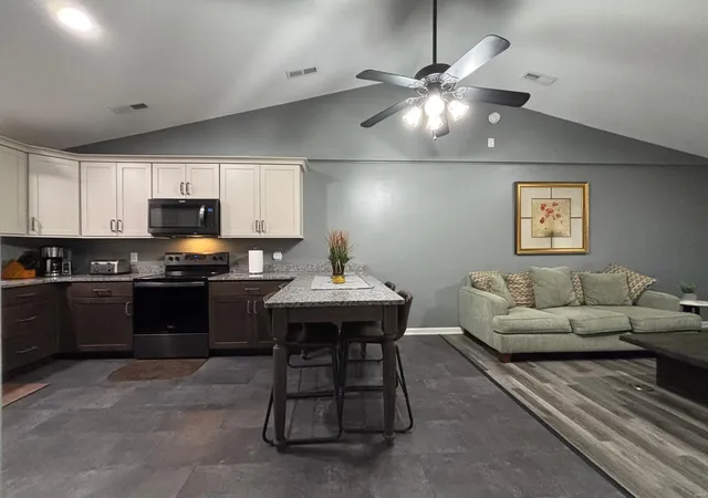 Photo 2 of Condo for sale at 18910 Pine Lake Road #B-11, Monroe City, MO 63456 | MLS# 25022384 | Listing updated on 2025-04-13