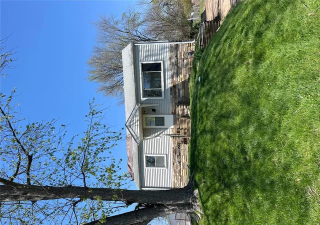 Photo 1 of Single family home for sale at 1821 Northfield Dr, Saint Louis, MO 63114 | MLS# 25022507 | Listing updated on 2025-04-10
