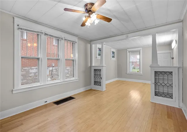 Photo 2 of Single family home for sale at 5027 Steffens Ave, Saint Louis, MO 63116 | MLS# 25022526 | Listing updated on 2025-04-12