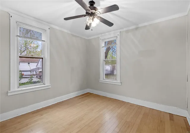 Photo 4 of Single family home for sale at 5027 Steffens Ave, Saint Louis, MO 63116 | MLS# 25022526 | Listing updated on 2025-04-12