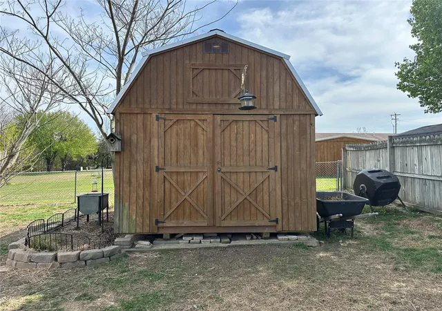 Photo 39 of Single family home for sale at 404 Crystal Ln, Rosebud, MO 63091 | MLS# 25022592 | Listing updated on 2025-04-15