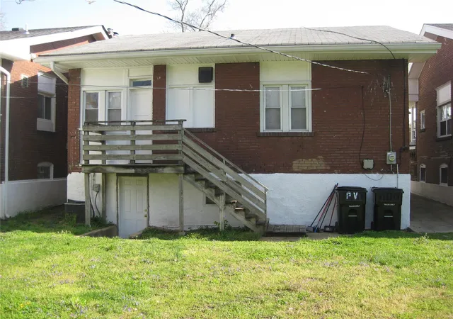 Photo 2 of Single family home for sale at 6272 Cabanne Ave, Saint Louis, MO 63130 | MLS# 25022725 | Listing updated on 2025-04-11