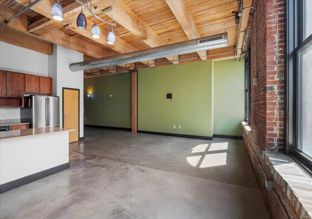 Photo 4 of Single family home for sale at 1114 Washington Ave #607, Saint Louis, MO 63101 | MLS# 25022764 | Listing updated on 2025-04-15