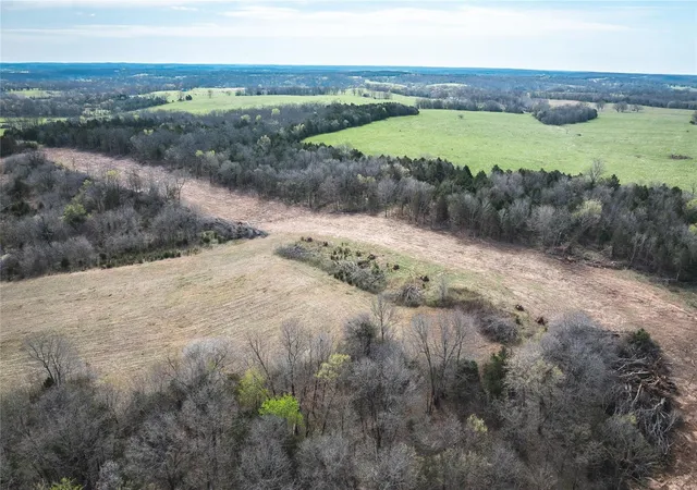 Homes for sale in Stoutland, MO | 29660 King Rd, Stoutland, MO 65567 | MLS# 25022910