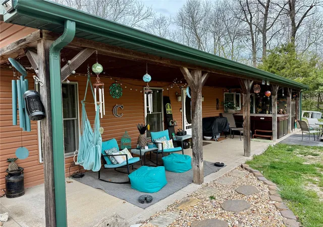 Photo 2 of Single family home for sale at 42 Berger Rd, Middletown, MO 63359 | MLS# 25023400 | Listing updated on 2025-04-15