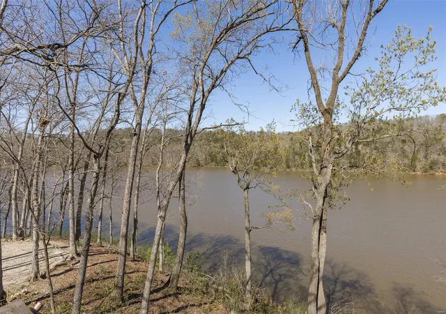 Photo 2 of Single family home for sale at 13224 Crow Ln, Sainte Genevieve, MO 63670 | MLS# 25023566 | Listing updated on 2025-04-16
