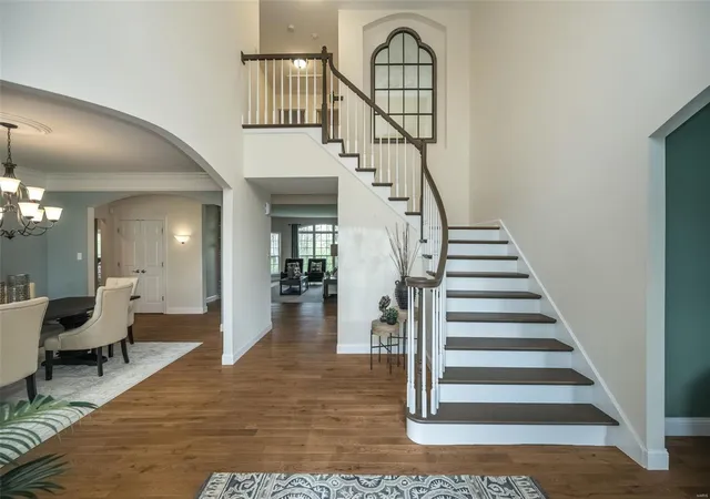 Photo 2 of Single family home for sale at 210 Evesham, Lake Saint Louis, MO 63367 | MLS# 25023745 | Listing updated on 2025-04-18