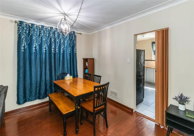 Photo 3 of Single family home for sale at 4436 S 39th Street, Saint Louis, MO 63116 | MLS# 25023750 | Listing updated on 2025-04-16