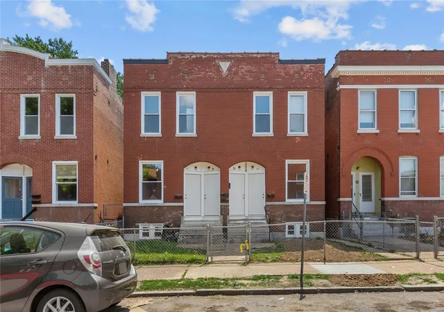 Photo 1 of Multi family home for sale at 3226 Pennsylvania Ave, Saint Louis, MO 63118 | MLS# 25023824 | Listing updated on 2025-04-16