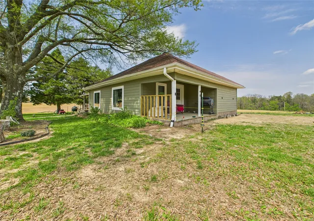 Photo 1 of Single family home for sale at 4627 County Road 651, Bernie, MO 63822 | MLS# 25023910 | Listing updated on 2025-04-16