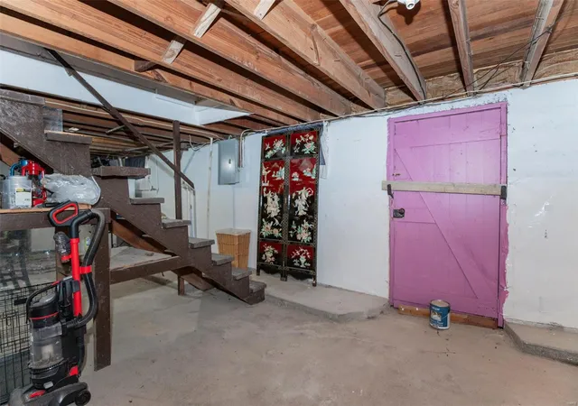 Photo 32 of Single family home for sale at 406 E Washington Ave, Owensville, MO 65066 | MLS# 25023961 | Listing updated on 2025-04-17