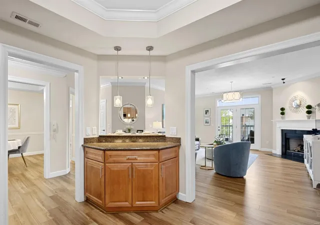Photo 3 of Condo for sale at 1175 Mill Xing Dr #300, Saint Louis, MO 63141 | MLS# 25024192 | Listing updated on 2025-05-12