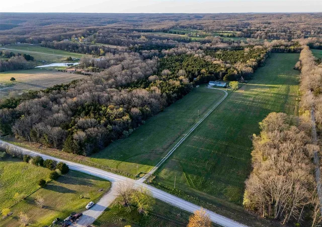 Photo 2 of Single family home for sale at 29706 Bueltmann Rd, Jonesburg, MO 63351 | MLS# 25024223 | Listing updated on 2025-04-17