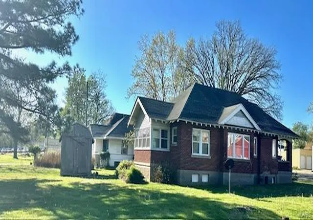 Photo 2 of Single family home for sale at 102 Railroad St, Marble Hill, MO 63764 | MLS# 25024368 | Listing updated on 2025-04-18