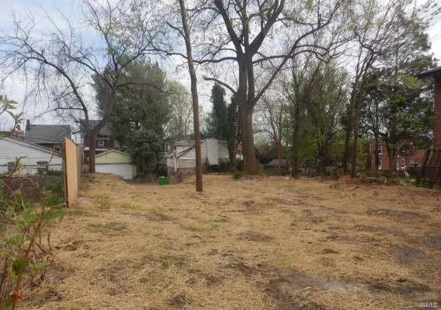 Photo 2 of Land for sale at 4338 Virginia Ave, Saint Louis, MO 63111 | MLS# 25024420 | Listing updated on 2025-04-18
