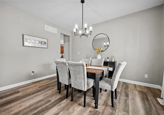 Photo 2 of Single family home for sale at 133 Hidden Bluffs Dr, Lake Saint Louis, MO 63367 | MLS# 25024533 | Listing updated on 2025-04-29